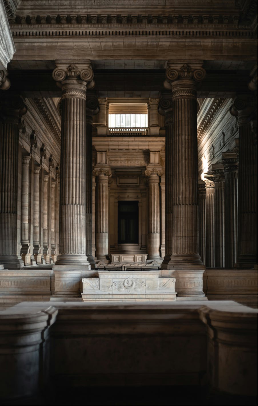 Photo représentant un tribunal - RFM avocats